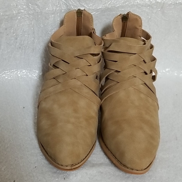 Shoes - Heel Ankle Boots